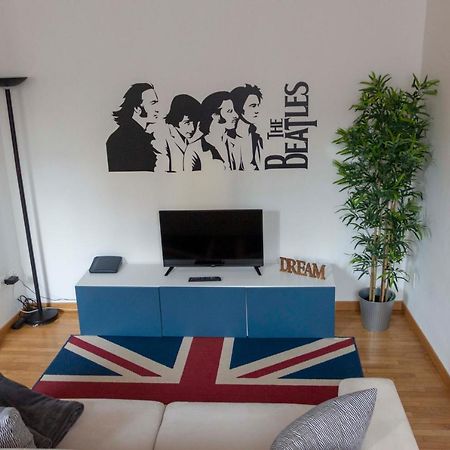 Number 3 Charming Appartment Old Town Parma Buitenkant foto